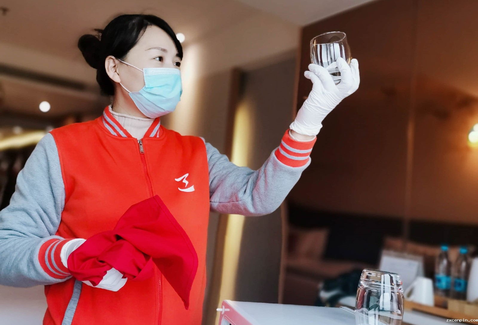 重庆 温暖工程巴渝大嫂品牌家政服务员培训.jpg